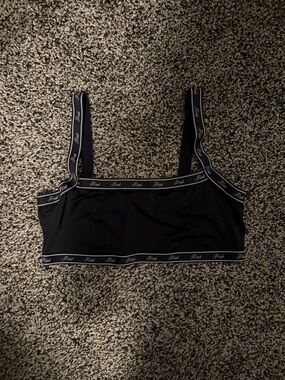 PINK Victoria's Secret Black Logo-Trim Bralette